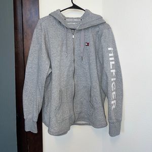 Women’s Tommy Hilfiger zip sweatshirt size extra large